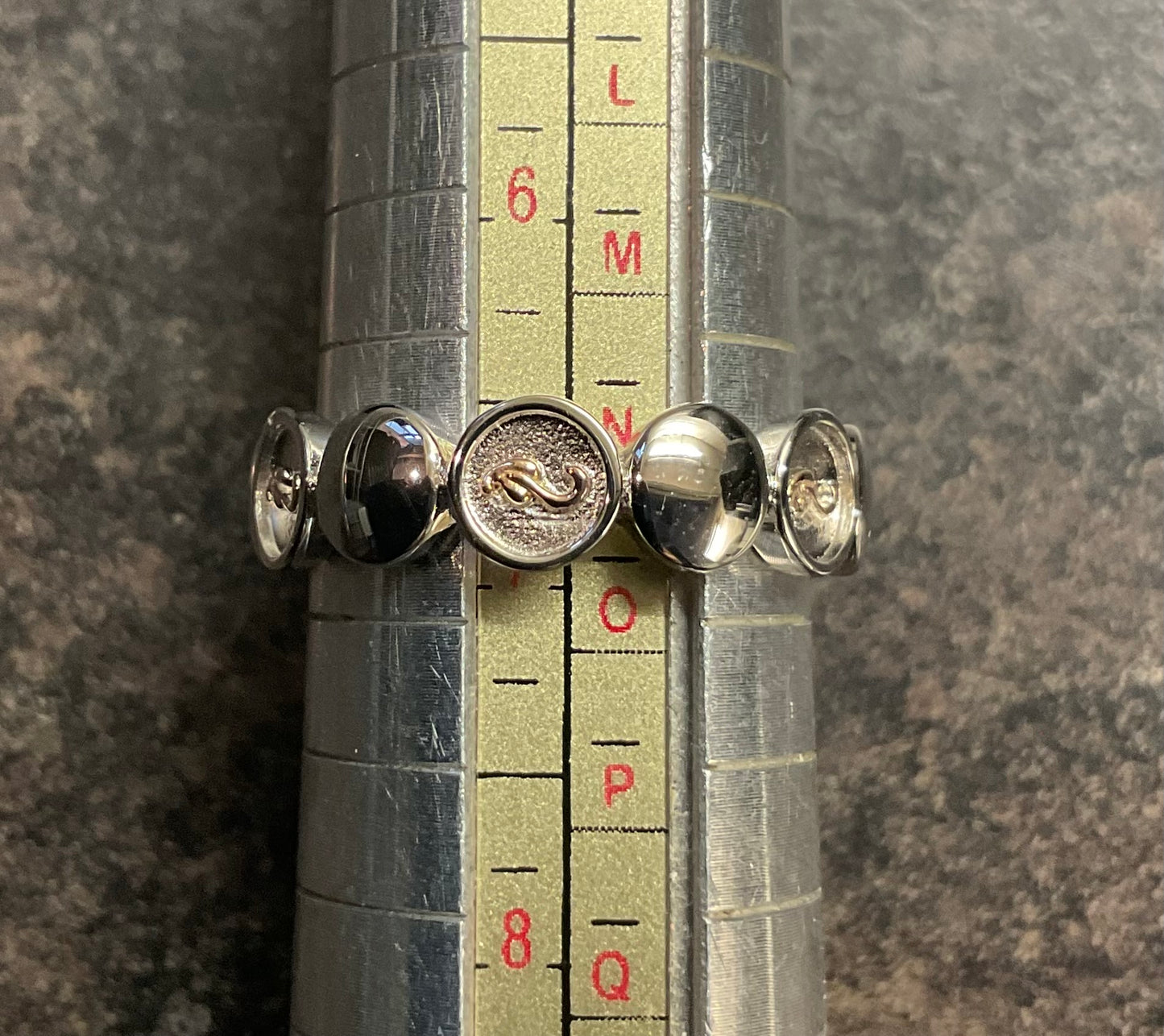 Unisex Clogau Tree of Life Insignia Capstones ring in silver and rose gold sizes N and R (RRP £159)