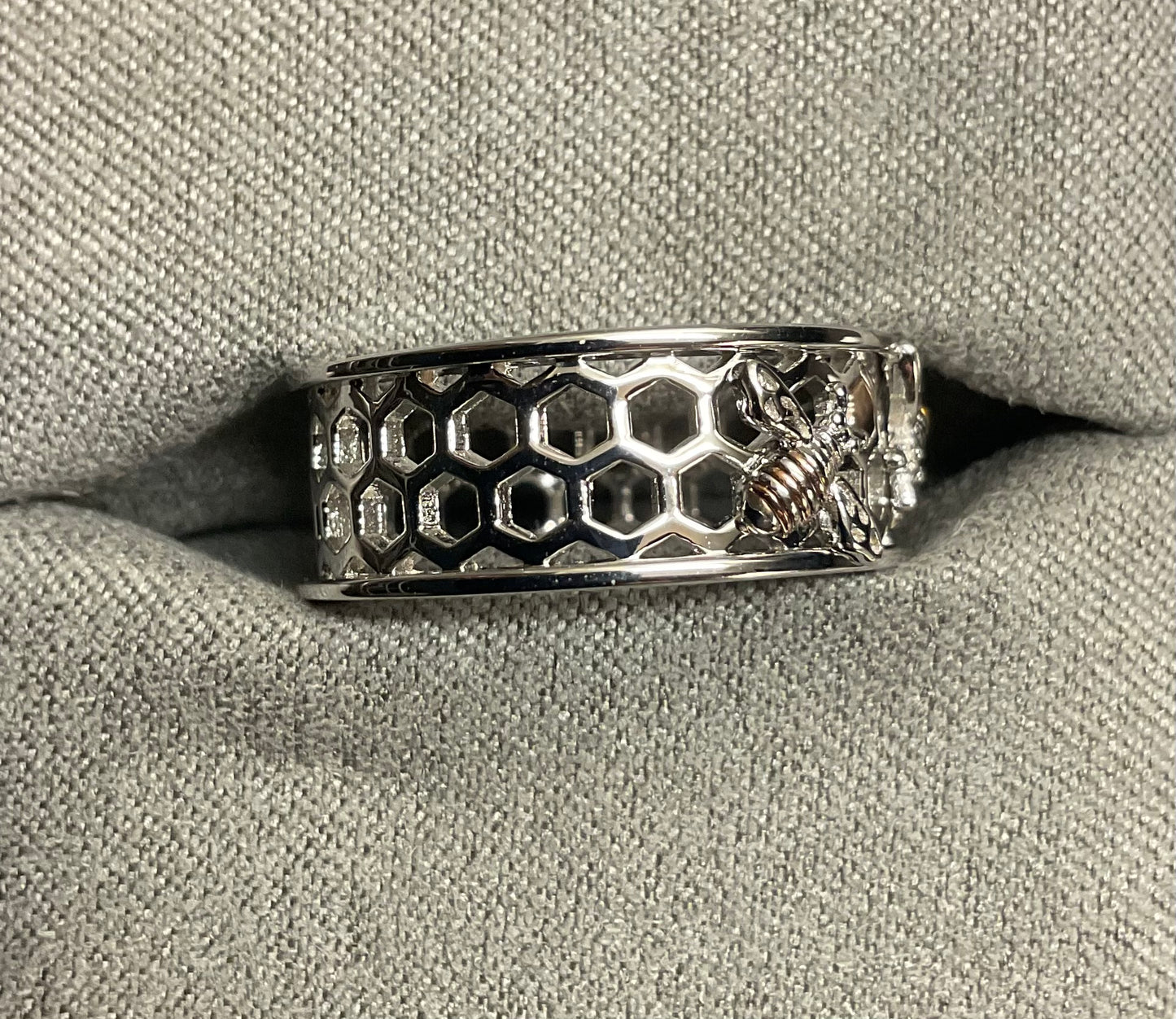 Clogau Honey Bee On Honeycomb wide band ring in silver and rose gold size Q