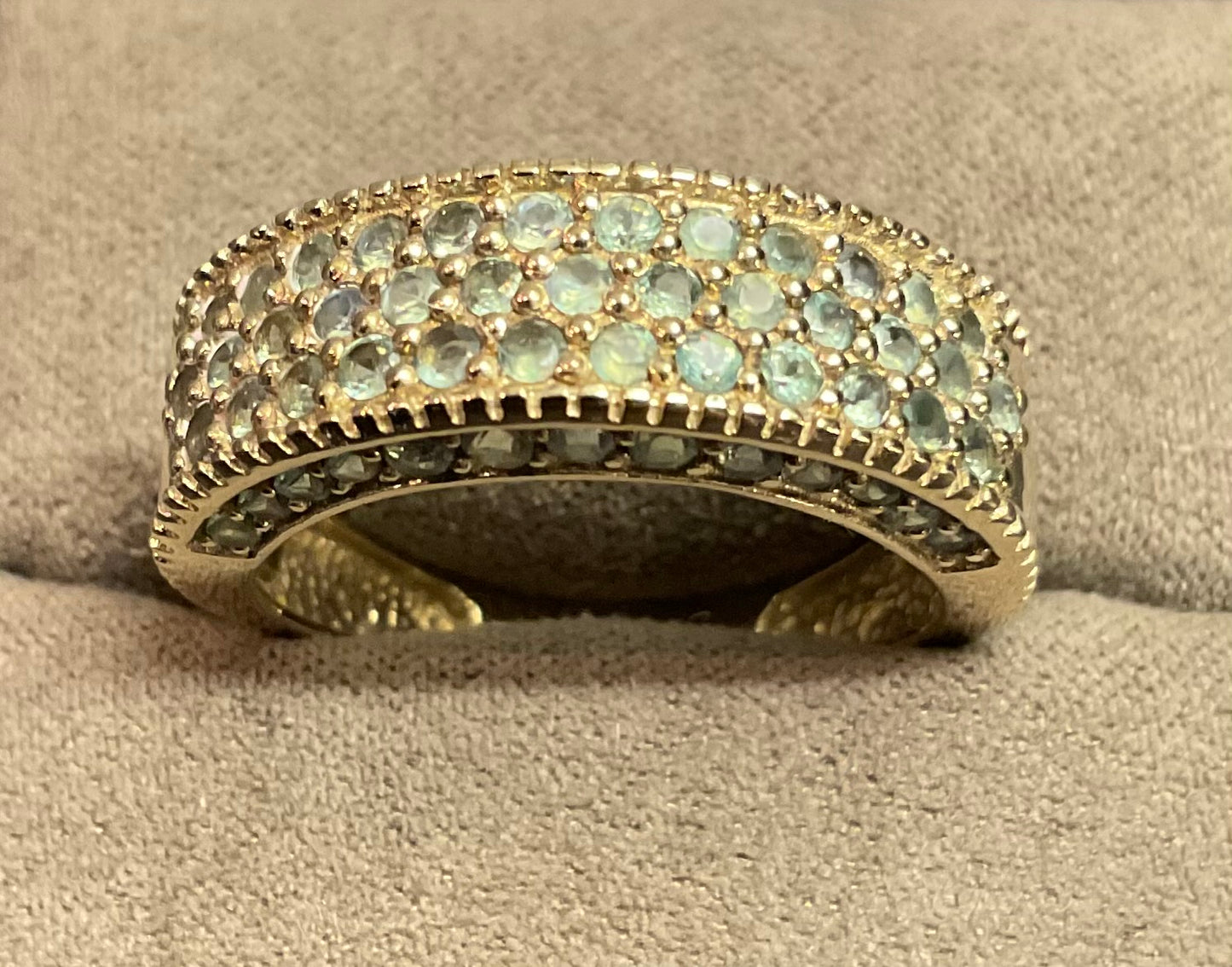 Unisex 9ct Alexandrite three sided pave set band ring size N