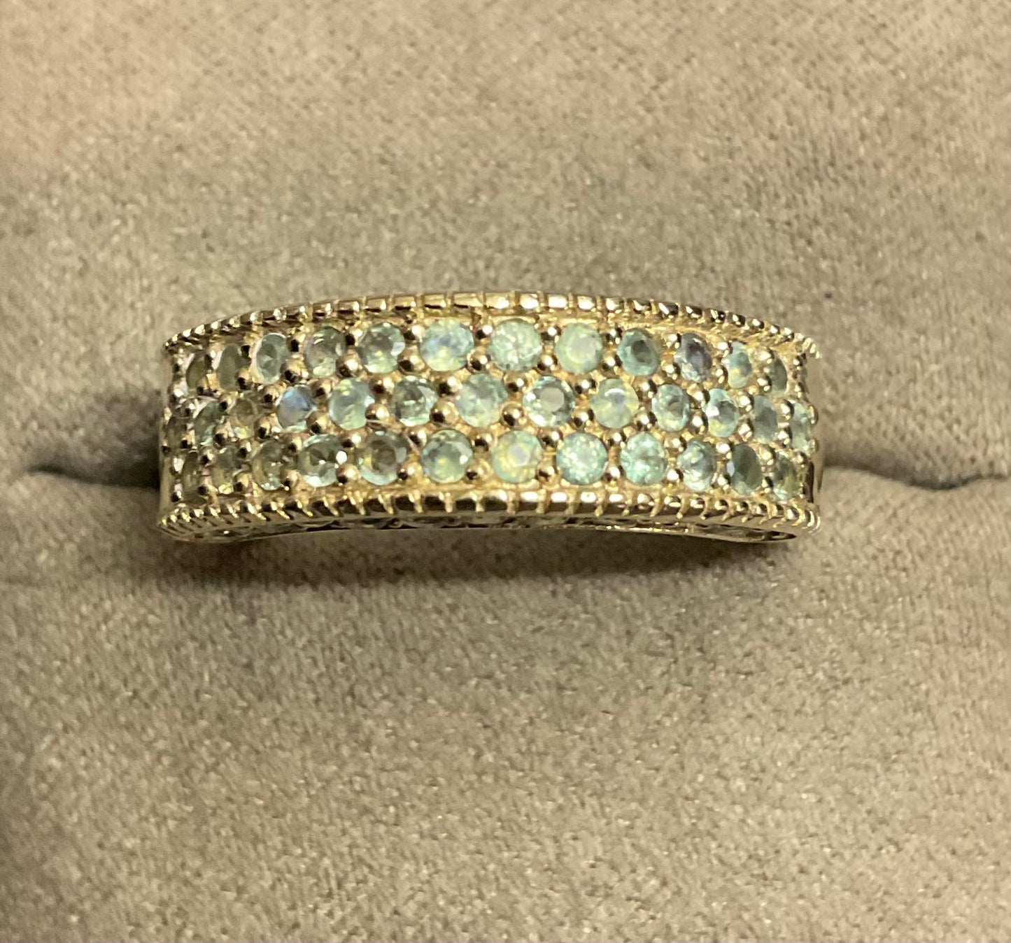 Unisex 9ct Alexandrite three sided pave set band ring size N