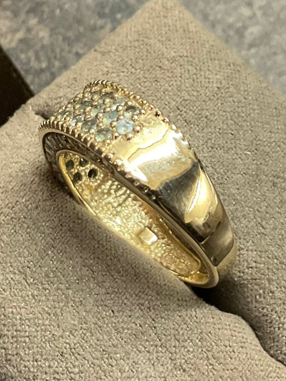 Unisex 9ct Alexandrite three sided pave set band ring size N