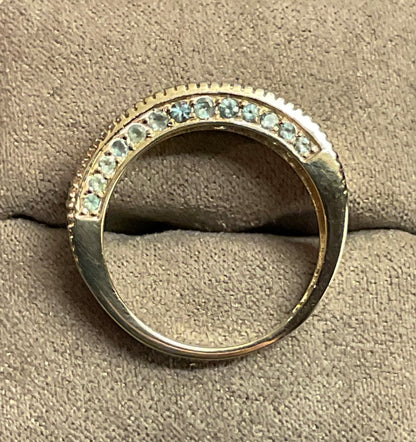 Unisex 9ct Alexandrite three sided pave set band ring size N
