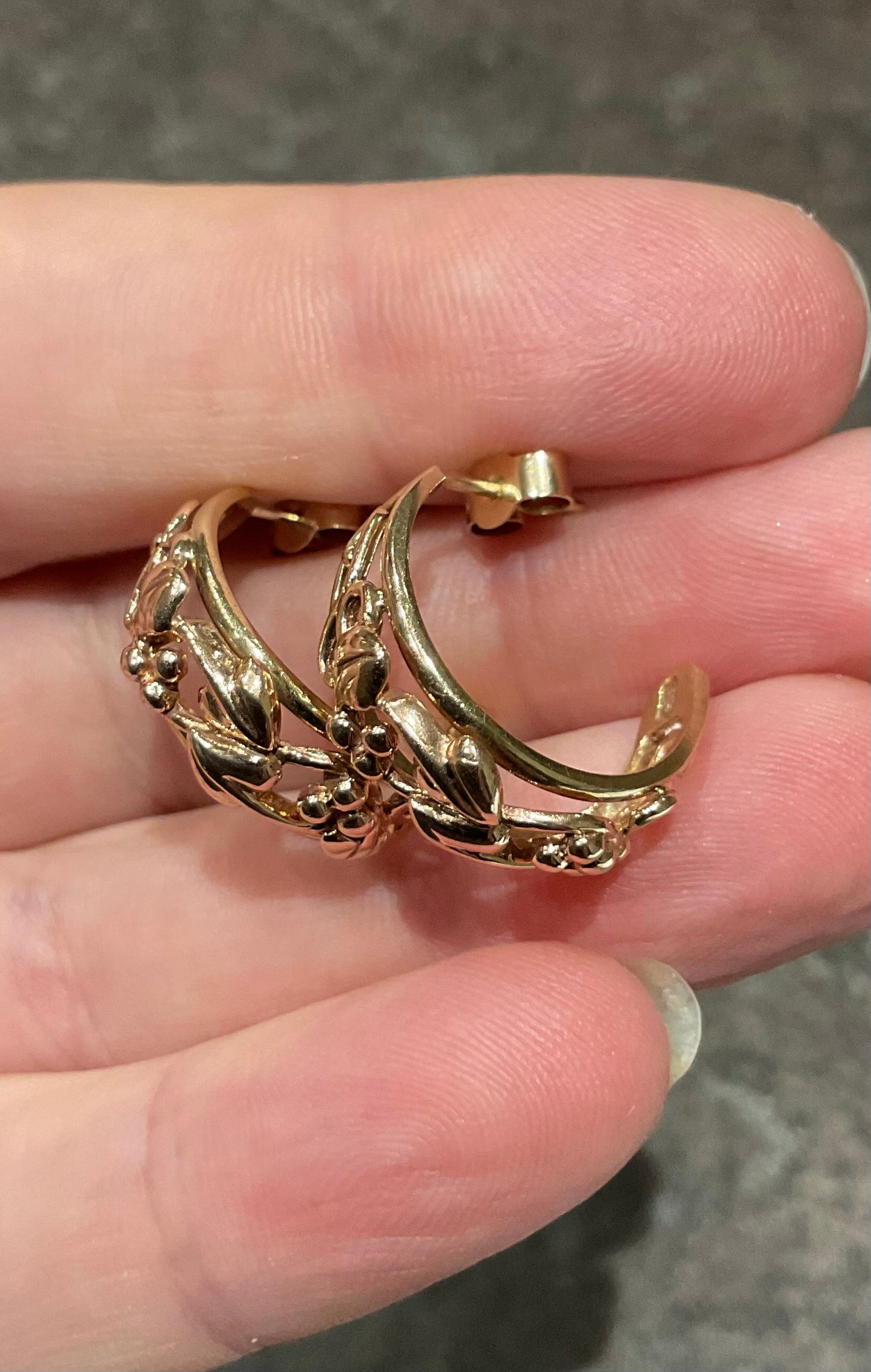 Vintage Clogau 9ct Tree of Life 7mm wide 3/4 hoop earrings in yellow and rose gold 5.56g