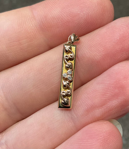 Clogau 9ct Tree of Life Diamond bar pendant in yellow and rose gold