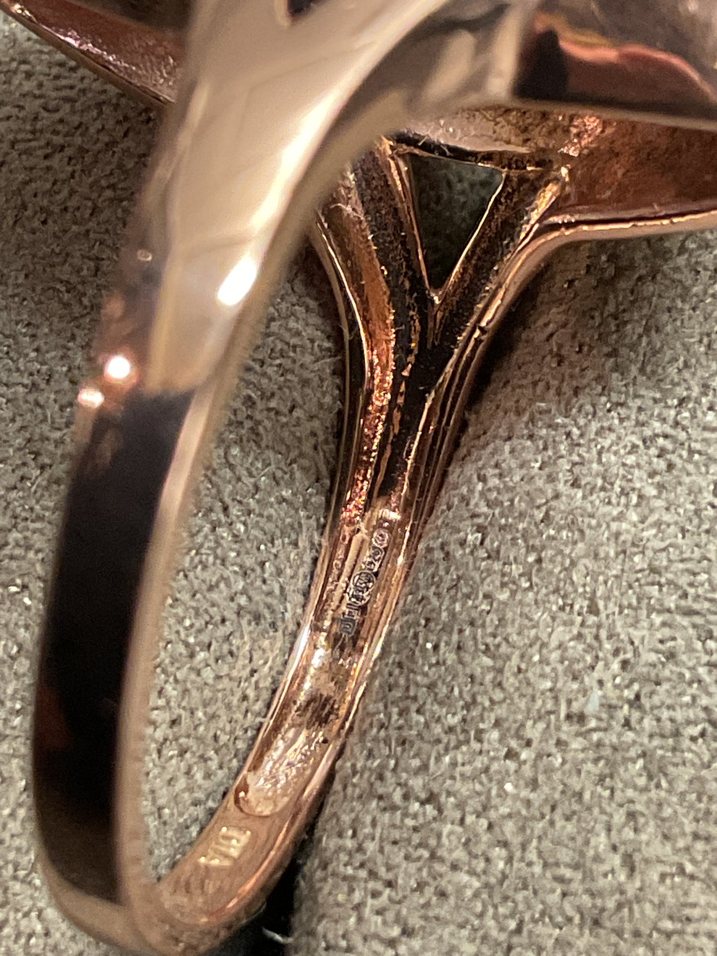 9ct Amethyst and Diamond Rose gold cocktail ring size P