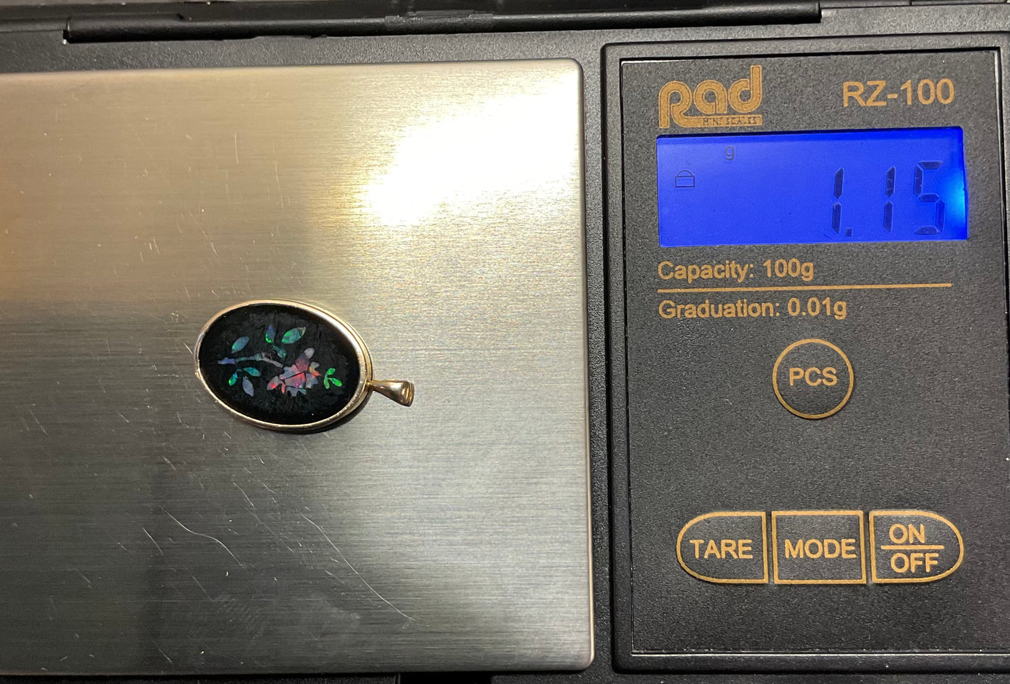 Vintage 14k Floral mosaic Opal Inlay black onyx oval pendant in yellow gold