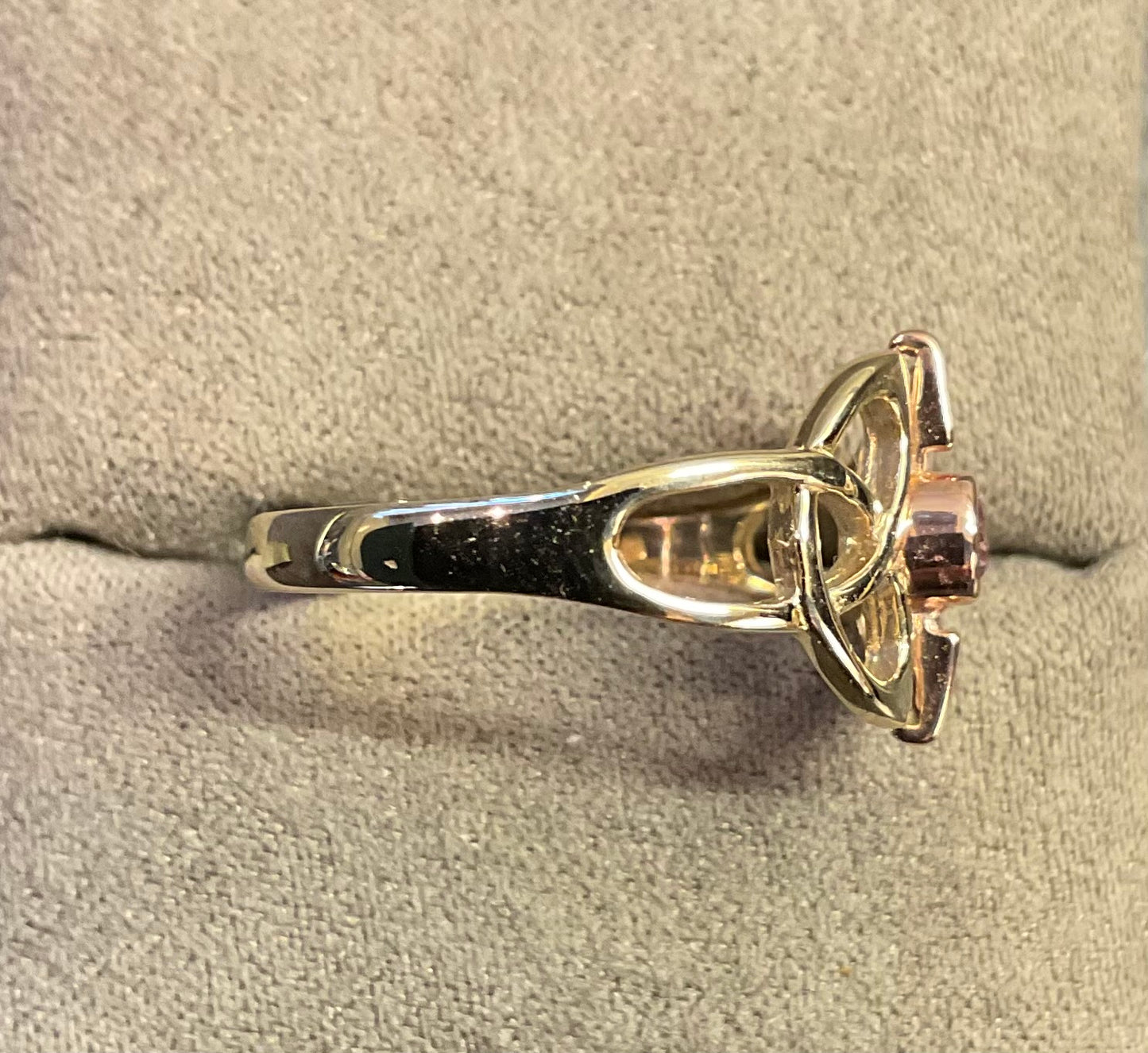 Vintage Clogau 9ct Pink Sapphire Celtic knot Unisex ring size O in yellow and rose gold