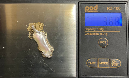 Vintage 9ct Baroque Pearl and Diamond pendant necklace 18” yellow gold