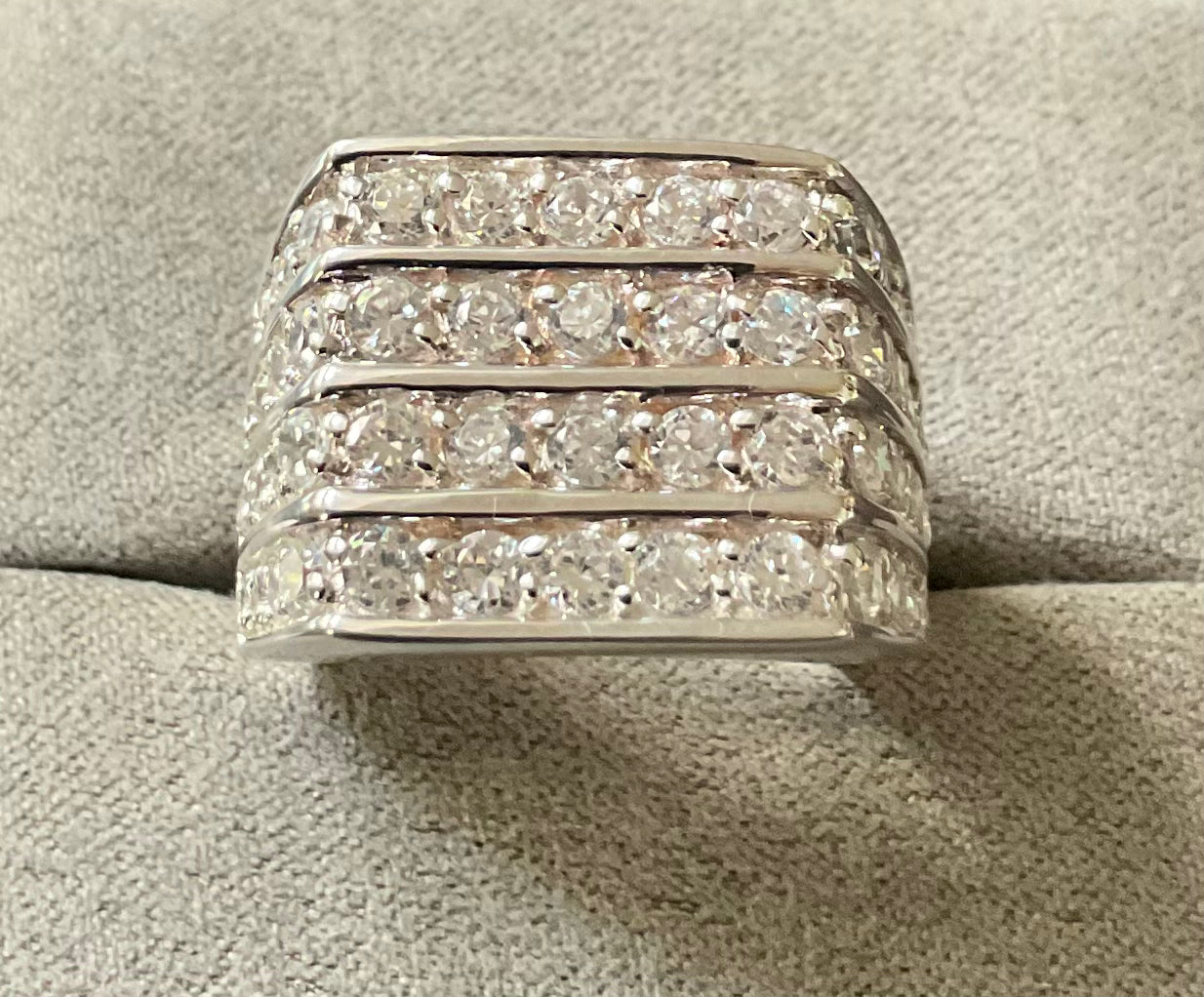 Mens 925 chunky CZ 4 row ring size P London hallmark sterling silver 10.39g Unisex
