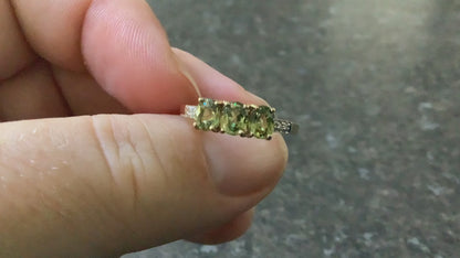 9ct Demantoid garnet and diamond trilogy ring size N1/2 yellow gold hallmarked