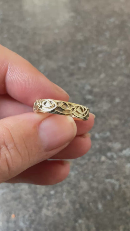 Rare unisex Clogau 9ct Annwyl 5mm wedding band ring size P yellow gold band with rose gold inner insignia