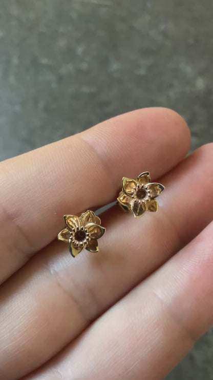 Clogau 9ct Welsh Daffodil stud earrings in yellow and rose gold 1cm RRP £250