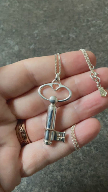 Clogau Key Notes silver and rose gold pendant necklace 18” with secret note compartment